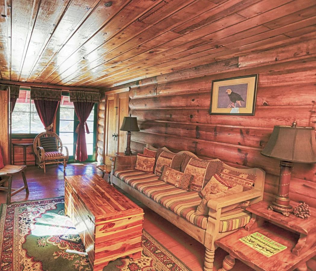 Bed and Breakfast Gold Mountain Manor Velké Medvědí jezero Exteriér fotografie